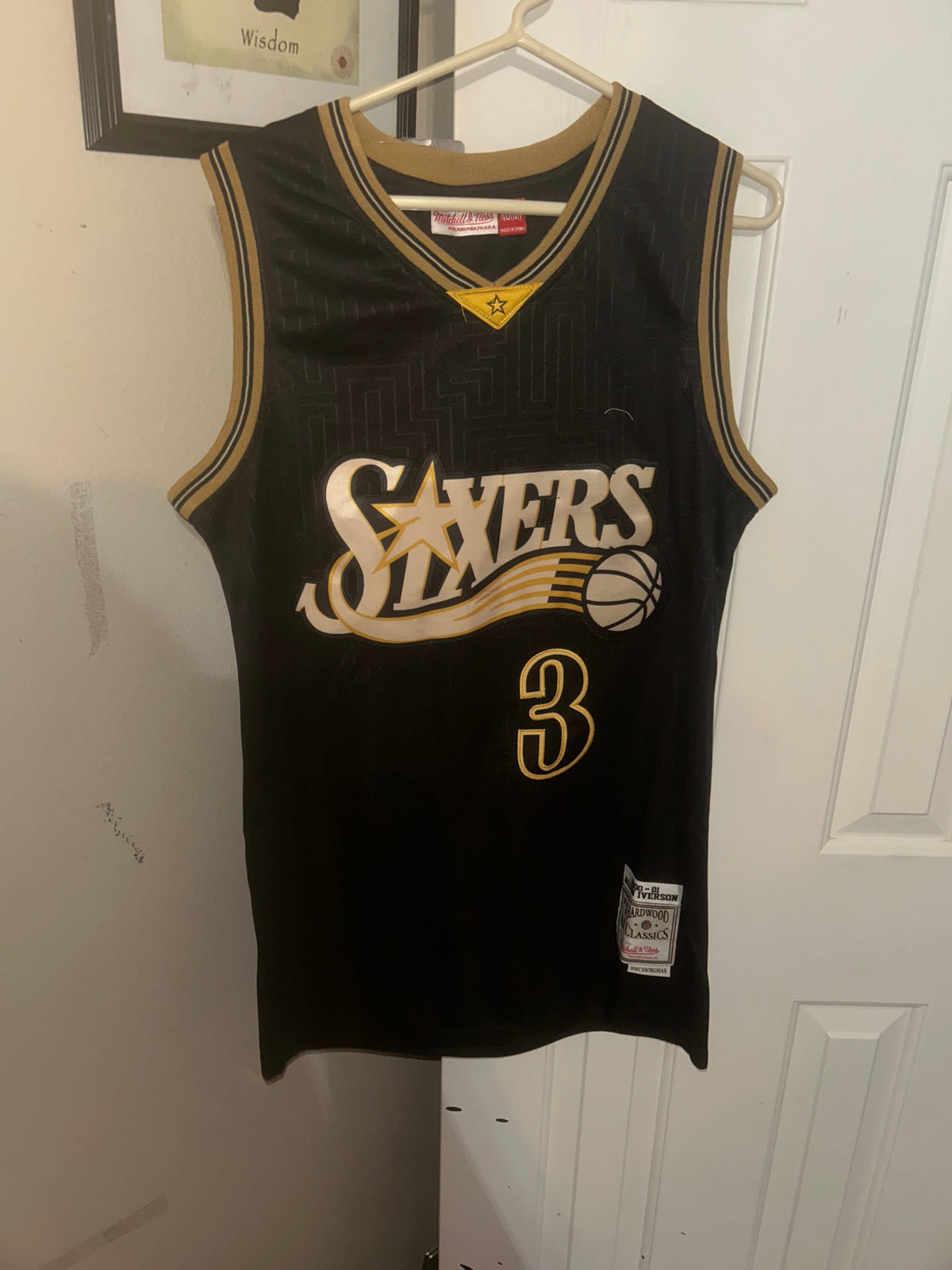 Mitchell & Ness Allen Iverson black jersey size m