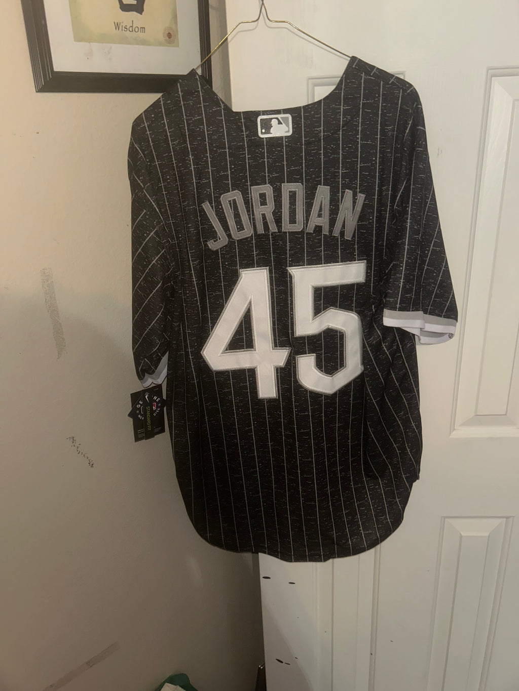 Nike Chicago White Sox size L Michael Jordan