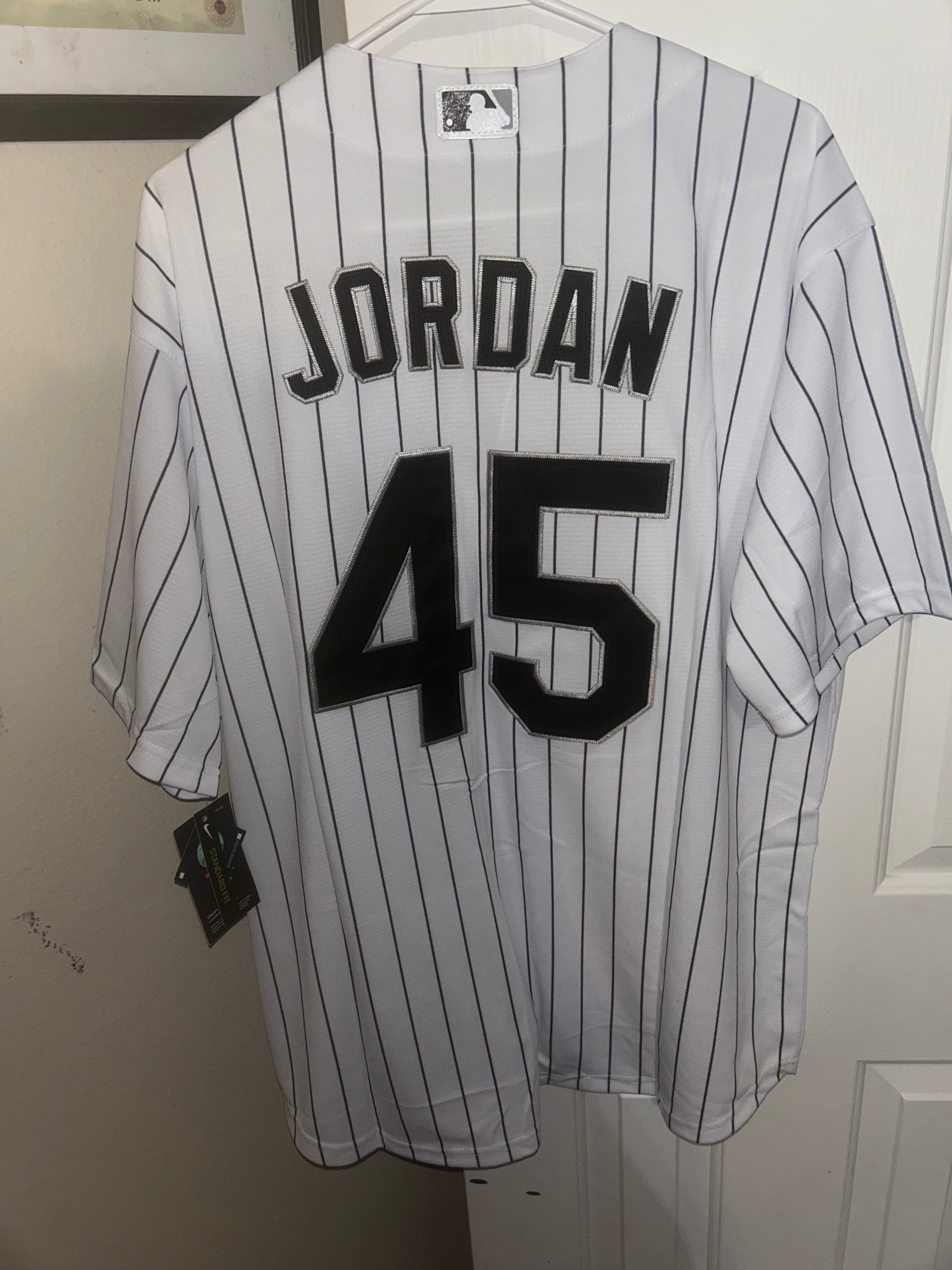 Michael Jordan white Sox size xl jersey